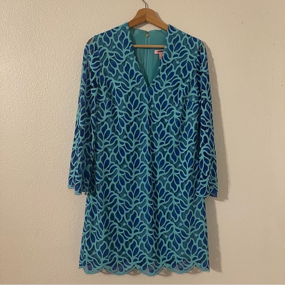 Lilly Pulitzer Dresses & Skirts - Lilly Pulitzer Devina Brewster Blue Light Flora Lace Shift Dress Size 6